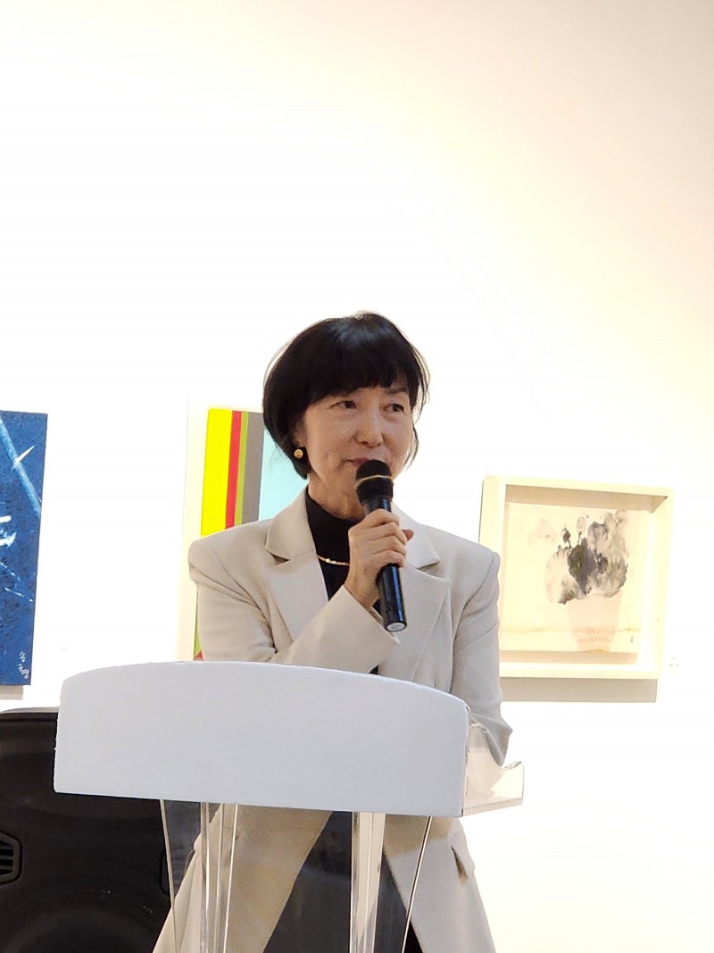 e063b15c2688c9757d23cf6de2dbeee4_1700743