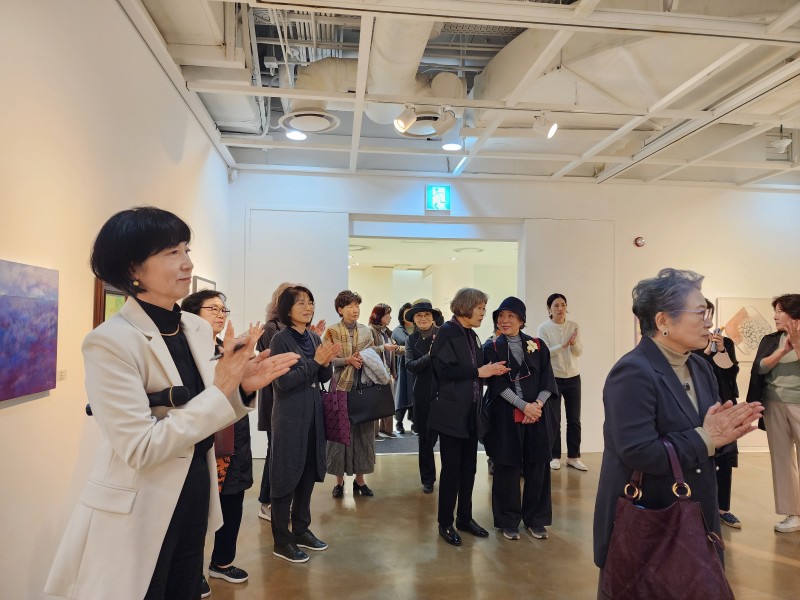 e063b15c2688c9757d23cf6de2dbeee4_1700743